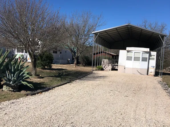 17185 State Highway 16 N #32, Medina, TX 78055