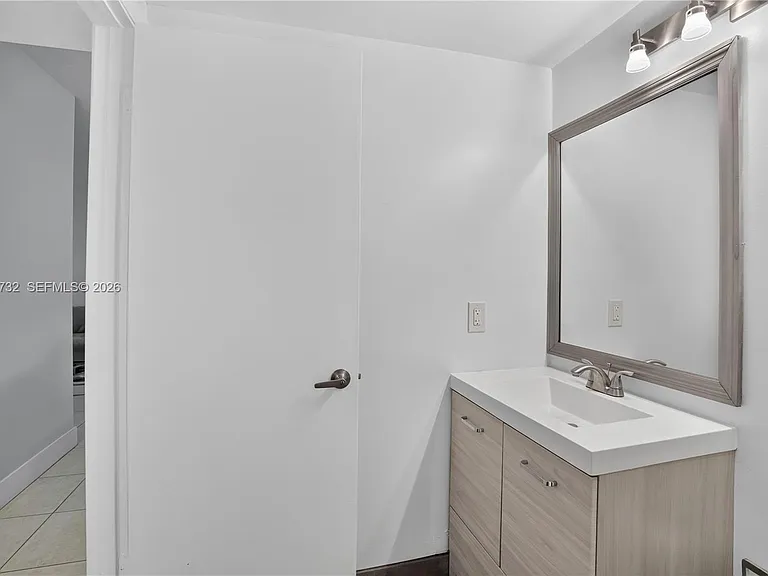 7758 La Mirada Dr #7758 — Photo 20