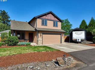 711 E Milton St, Lebanon, OR 97355