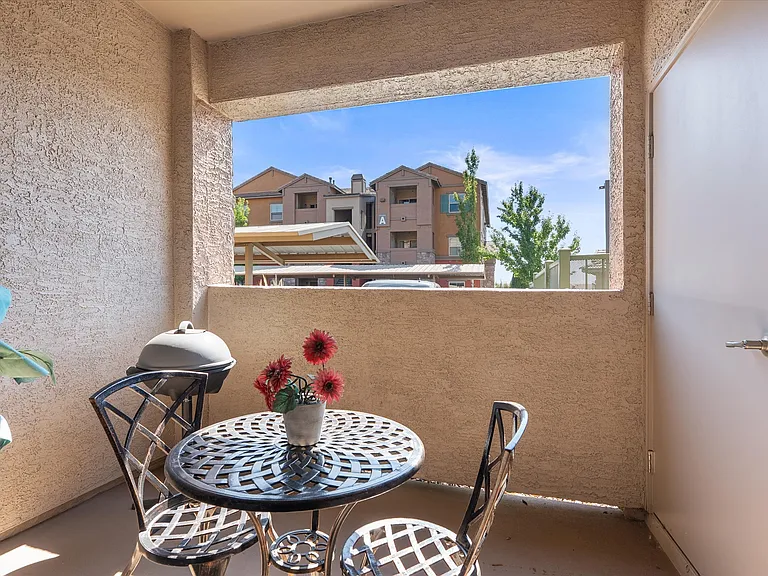 The View Apartments — Photo 104
