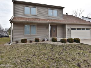 1833 S Elizabeth St, Lombard, IL 60148