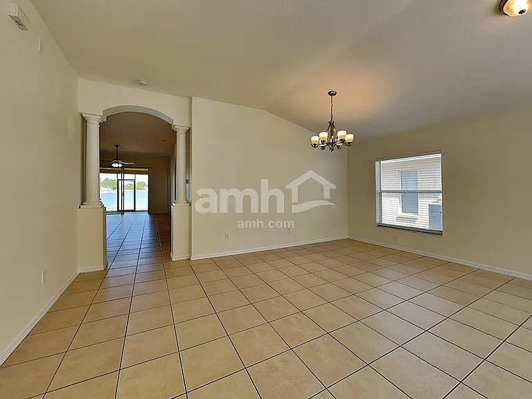 8326 Canterbury Lake Blvd — Photo 9