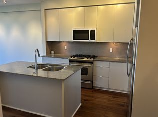 298 E 11th Ave #305, Vancouver, BC V5T0A2