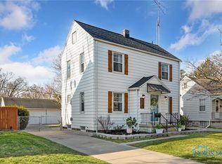 2539 Gracewood Rd, Toledo, OH 43613