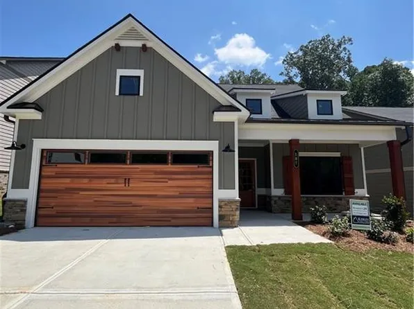 107 Everwood Ct, Dallas, GA 30132