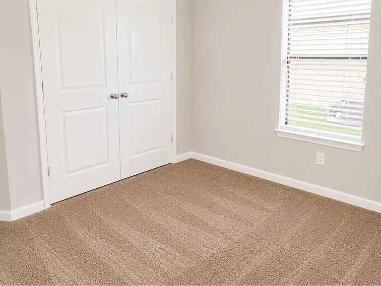 4202 Cedar Creek Ct — Photo 9
