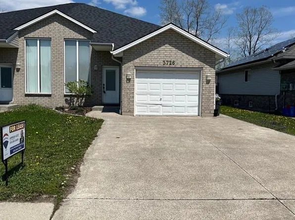 3726 Holburn St, Windsor, ON N9E 4S9