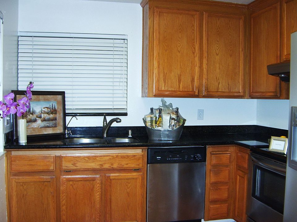 1st image of 20644 Oak Creek Ln