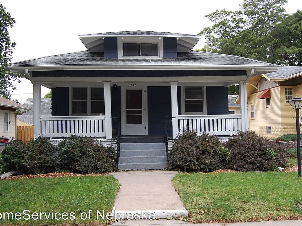 1st image of 737 Marshall Ave