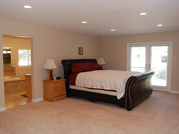 5th image of 7044 Mira Vista St