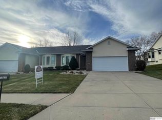 13837 Sprague St, Omaha, NE 68164