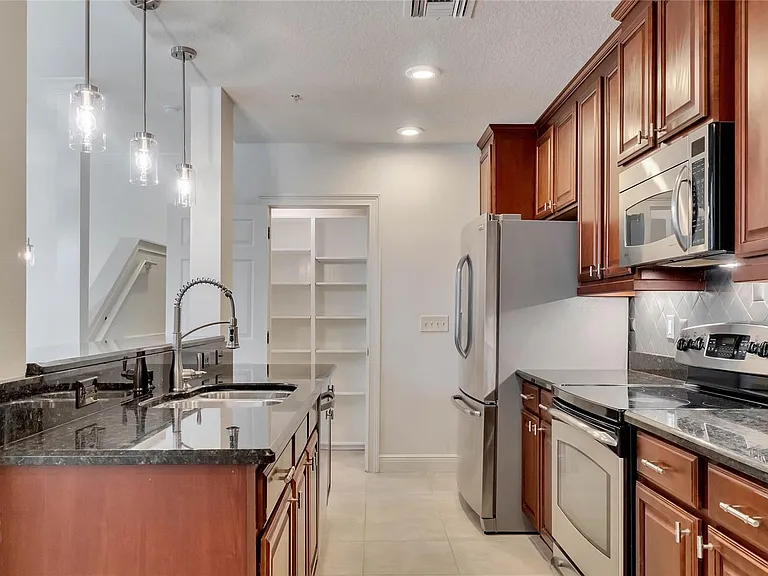1507 Lake Baldwin Ln #A — Photo 6