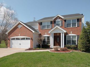 31 Oxborough Ct, Saint Peters, MO 63376