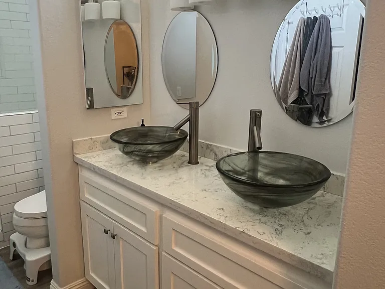 Master Bathroom - 3rd Floor
