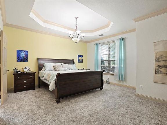 4th image of 4624 Kingsway Ln