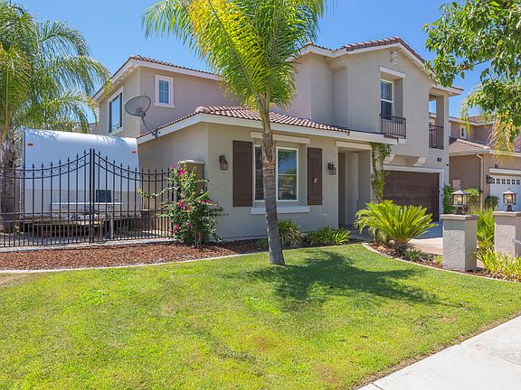 5th image of 23687 Silverwood St