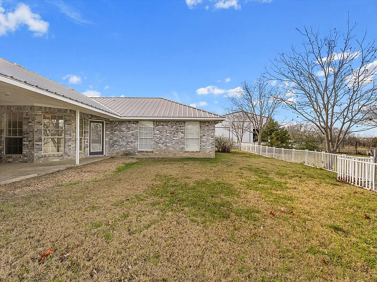 1613 Bozman Rd — Photo 14