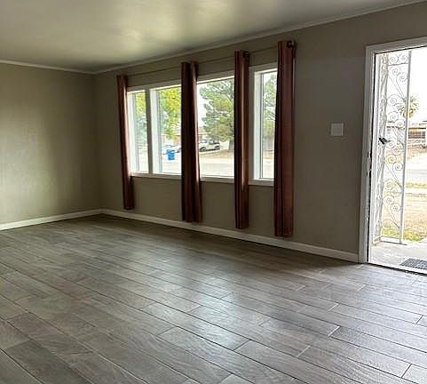 2nd image of 1515 Likins Dr