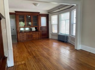 1806 E Webster Pl #B, Milwaukee, WI 53211