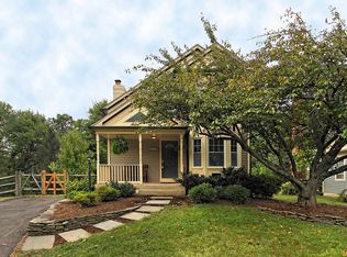 3417 Doe Run Ct, Herndon, VA 20171