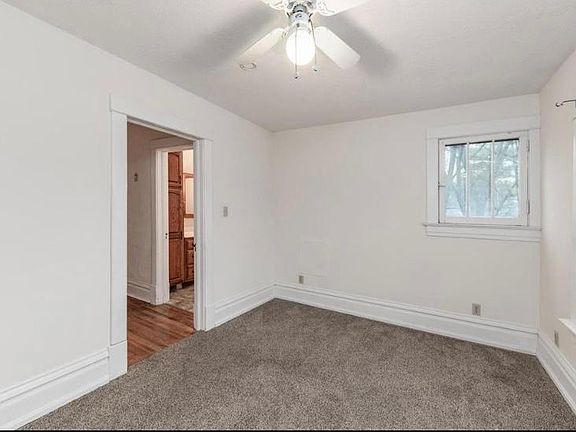 5th image of 2305 Yeoman Ave