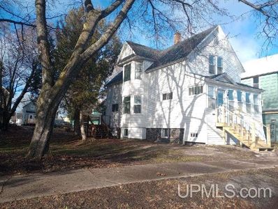 127 N Iroquois St, Laurium, MI, 49913