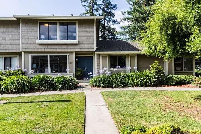 1st image of 1315 Arbor Park Dr