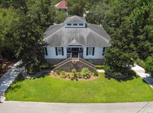 403 Middleton Dr, Pawleys Island, SC 29585