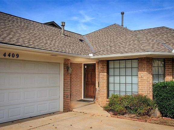 3rd image of 4409 Dahoon Dr