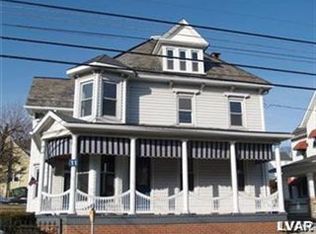 11 E Pennsylvania Ave, Pen Argyl, PA 18072