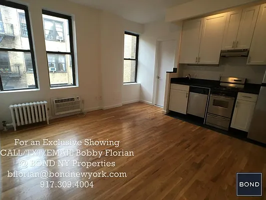 Rented by Bond New York | media 11