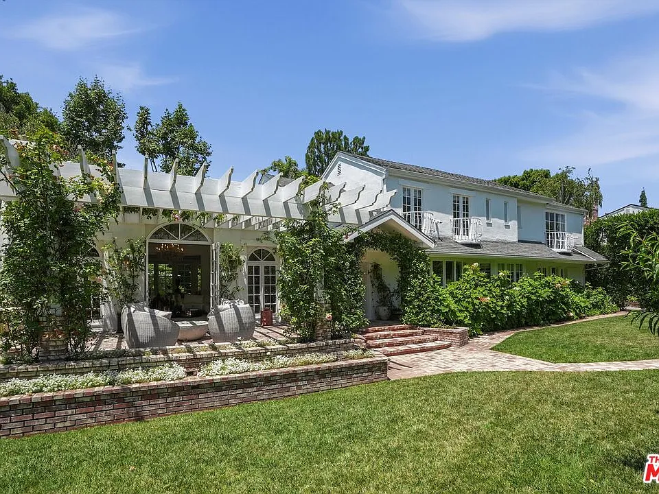 317 S Burlingame Ave