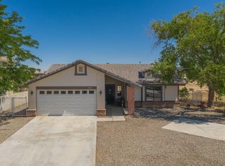 14316 Rivers Edge Rd, Helendale, CA 92342