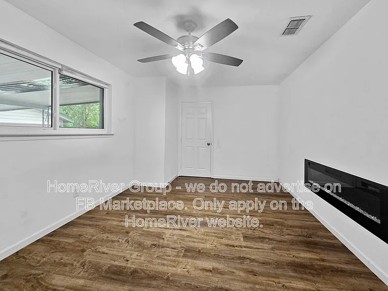 3002 Friendswood Dr — Photo 12