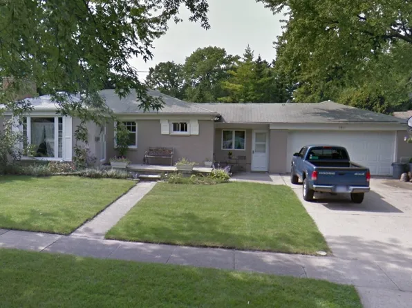 6801 Fenton St, Dearborn Heights, MI 48127