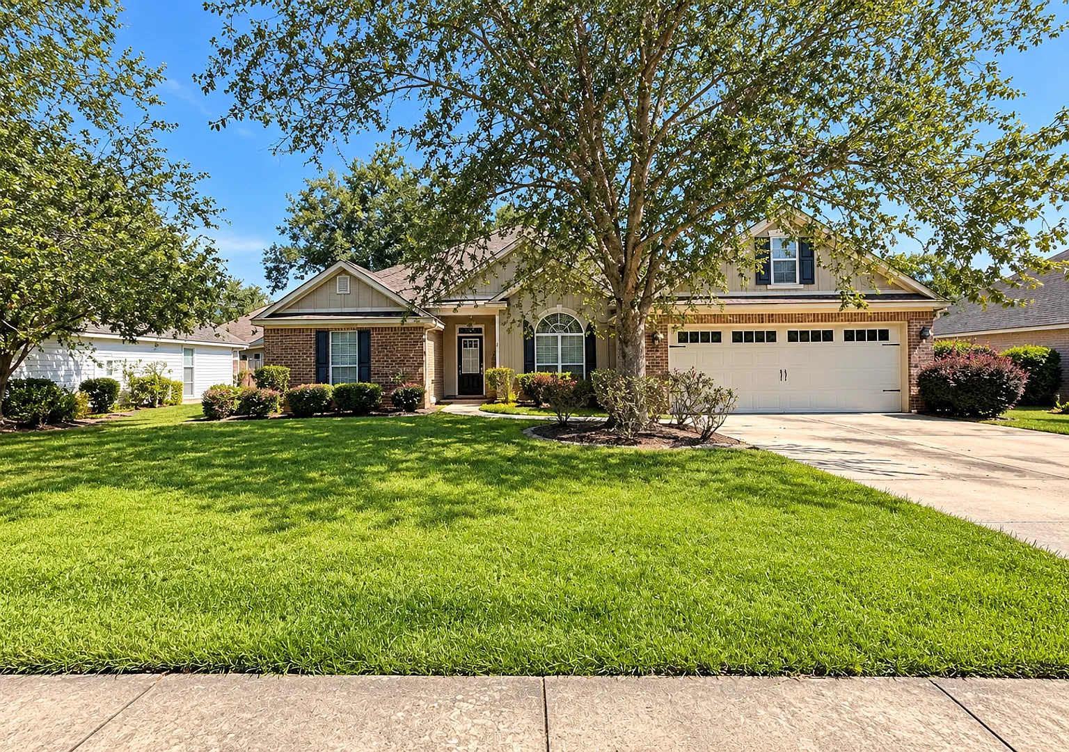 5048 Planters Crossing, Hahira, 4BR/3BA — Photo 1