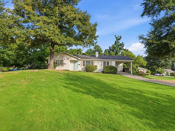2nd image of 3220 Valley Park Dr