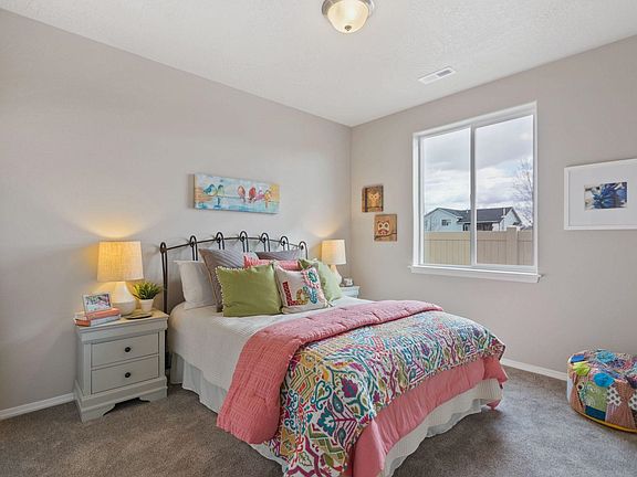 3rd image of 2222 W Maxine Avenue Orch #9/2