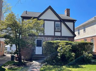 87-52 Chevy Chase St, Jamaica, NY 11432