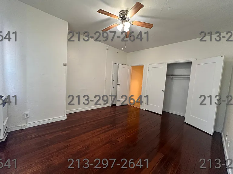 846 W 23rd St #1 — Photo 2