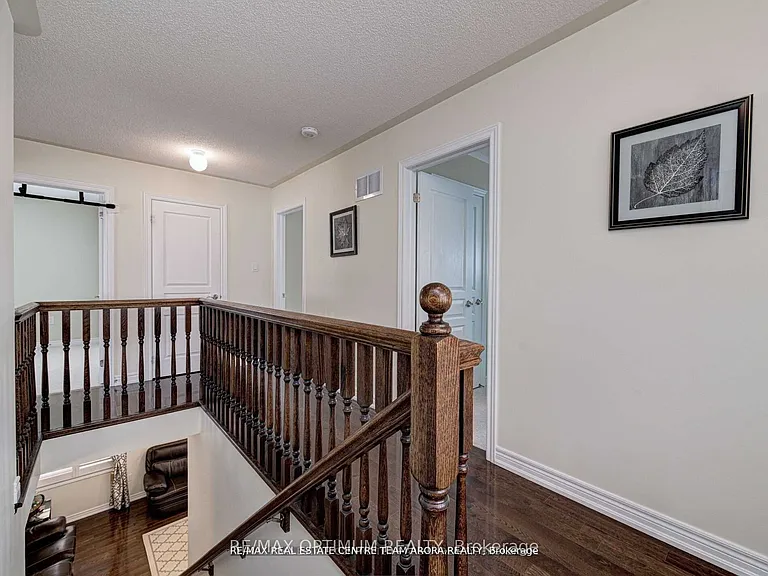 3 Bittersweet Rd — Photo 17