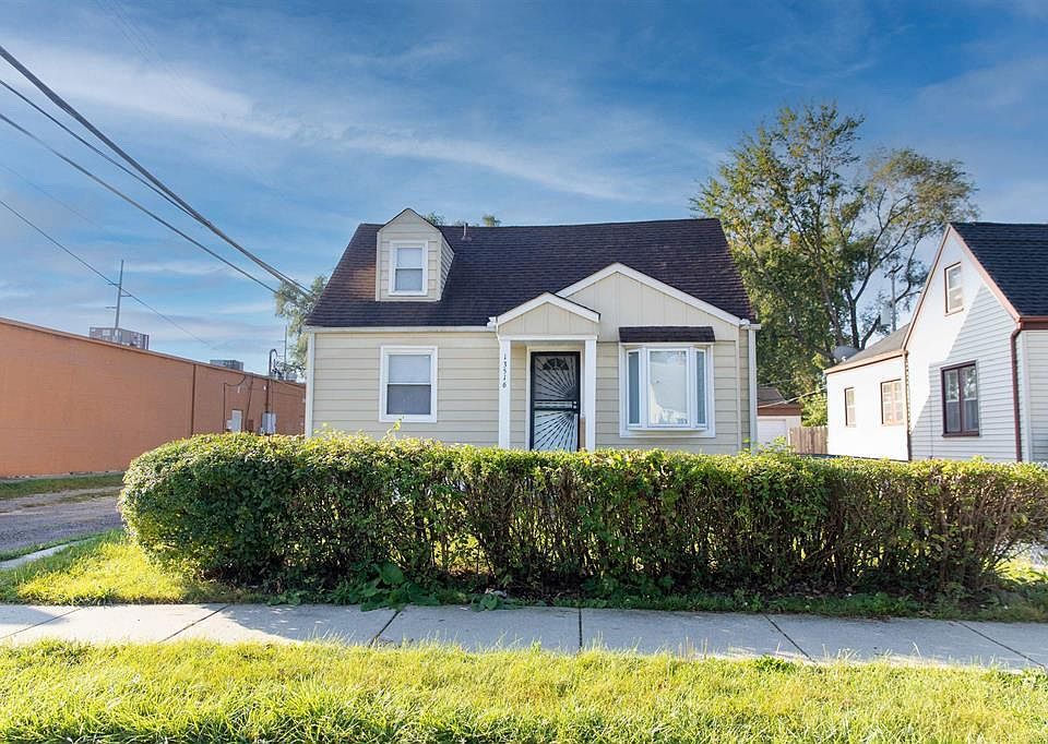 1st image of 13516 Sidonie Ave