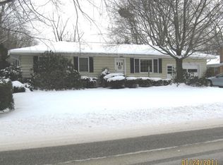 7157 Old Ridge Rd, Fairview, PA 16415