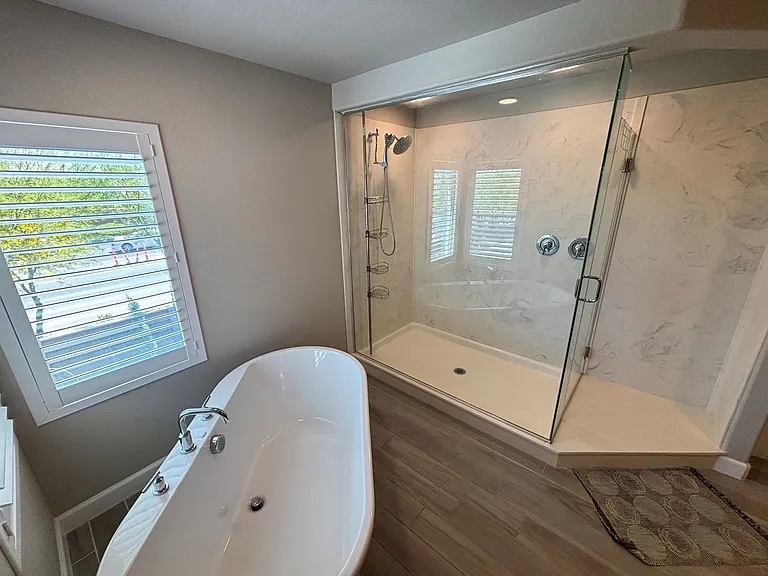11194 Formosa Springs Ct — Photo 48