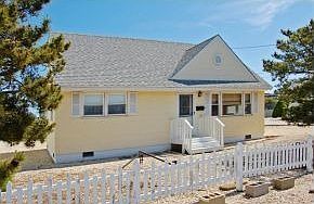 1st image of 11 Meade Ave