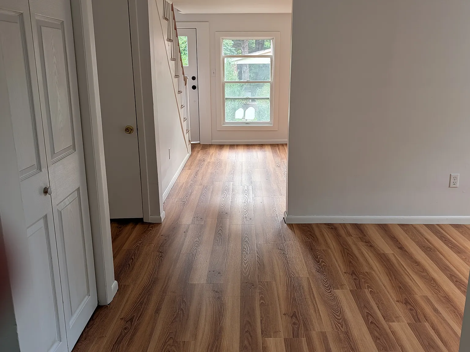 2 bed, 775 sqft, $1,800 — Photo 3