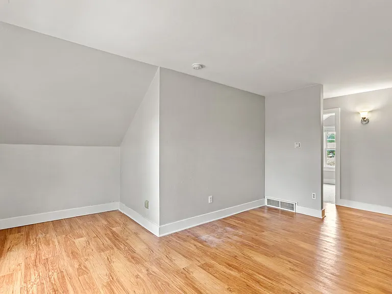 3004 Broadway St #1-3 — Photo 47