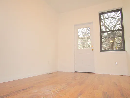 Rented by East Williamsburg Realty Inc | media 25