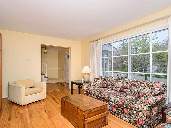 5th image of 2453 Antietam Dr
