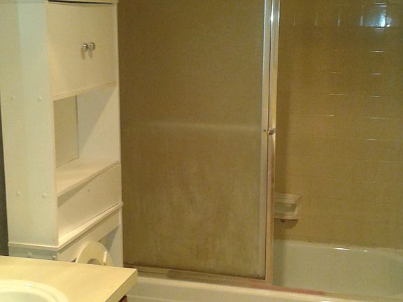 5th image of 6409 Walnut Springs Dr